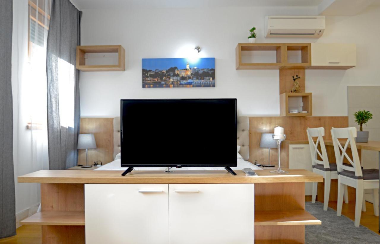 A Blok A8 Apartment Bezanija Exterior photo